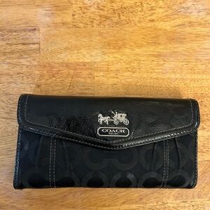 Coach Madison Op Art Monogram Wallet Clutch Signature Tri Fold Leather Canvas